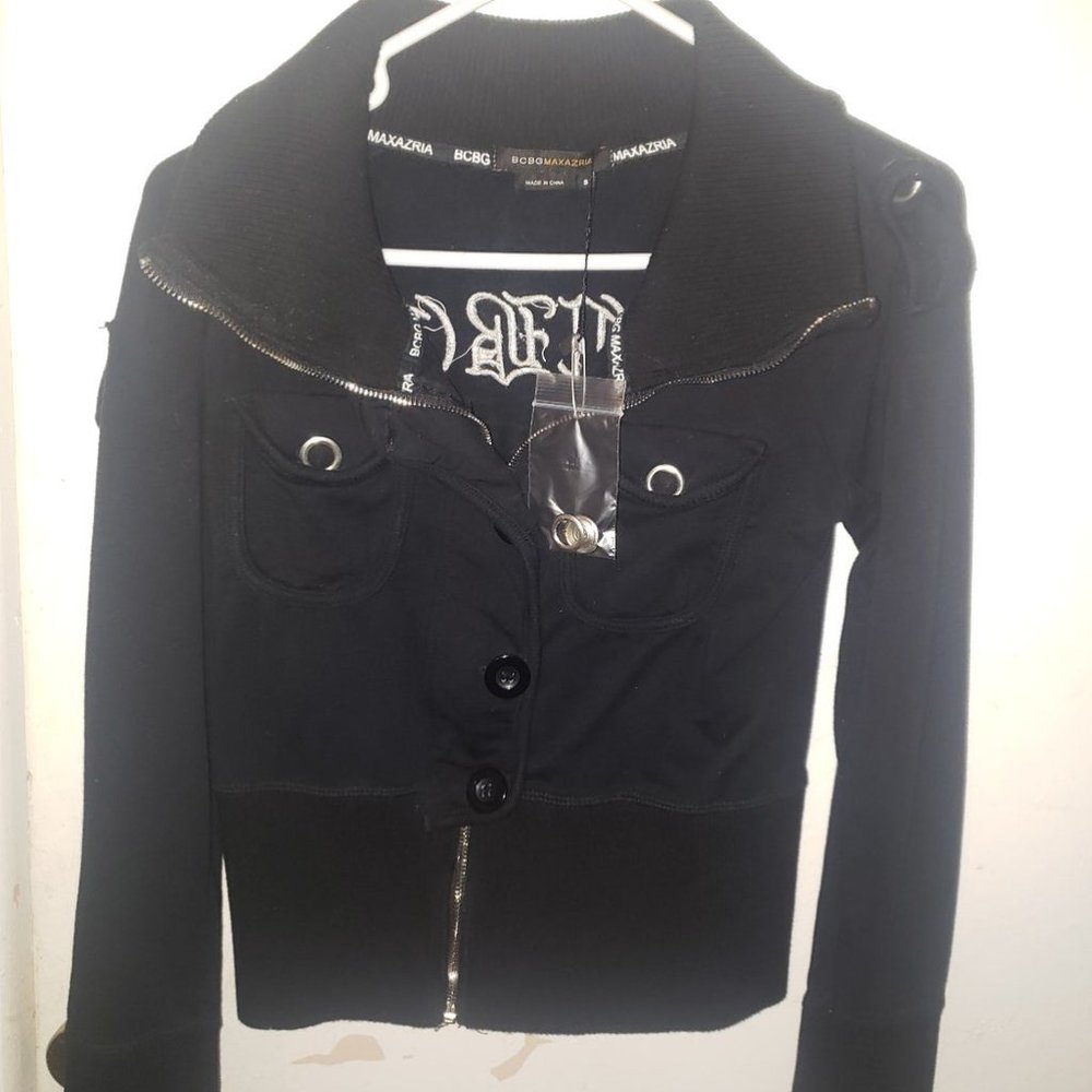 bcbgmaxazria zip up jacket super cute